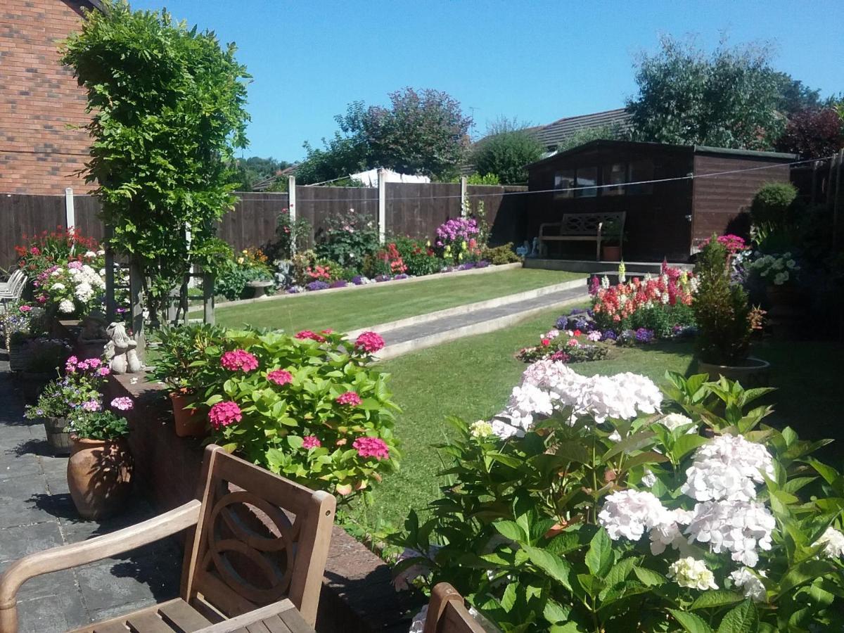 Sterling Bed&Breakfast Llandudno Exterior foto